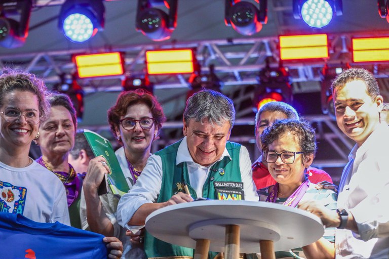 WhatsApp Image 2025-10-16 at 20.30.34 (1).jpeg