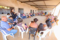 MDS leva informações sobre Bolsa Família para comunidade no DF