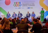 MDS participa de evento internacional sobre o desenvolvimento do capital humano e social