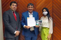 Ministro do Desenvolvimento Social conhece o projeto Mesa Brasil Sesc