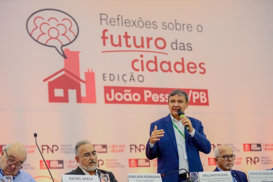 Titular do MDS participou do encontro da Frente Nacional de Prefeitos realizado nesta quinta-feira (1º/06), em João Pessoa