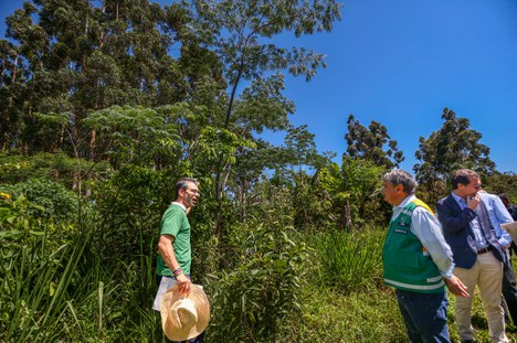 Wellington Dias visita áreas de referência em agrofloresta em Florianópolis Foto: Roberta Aline / MDS