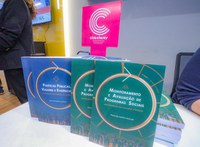 Obra sobre monitoramento e avaliação de programas sociais é lançada pela Enap em parceria com o MDS