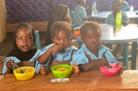 Países, organizações e bancos de desenvolvimento anunciam o maior esforço coletivo já realizado para erradicar a fome e reduzir a pobreza