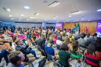 Presidente Lula sanciona lei que institui pensão para órfãos de feminicídio