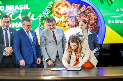 WhatsApp Image 2025-10-23 at 17.22.23.jpeg