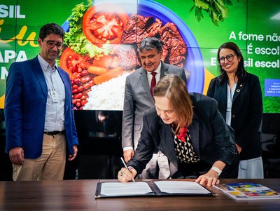 WhatsApp Image 2025-12-10 at 17.53.59 (2).jpeg