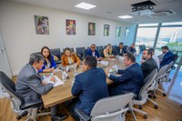 Wellington Dias articula ações de proteção social com representantes de municípios do Tocantins e Piauí