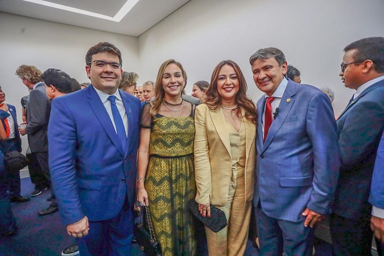 MDS_posse_Roberta_Aline_10.jpeg