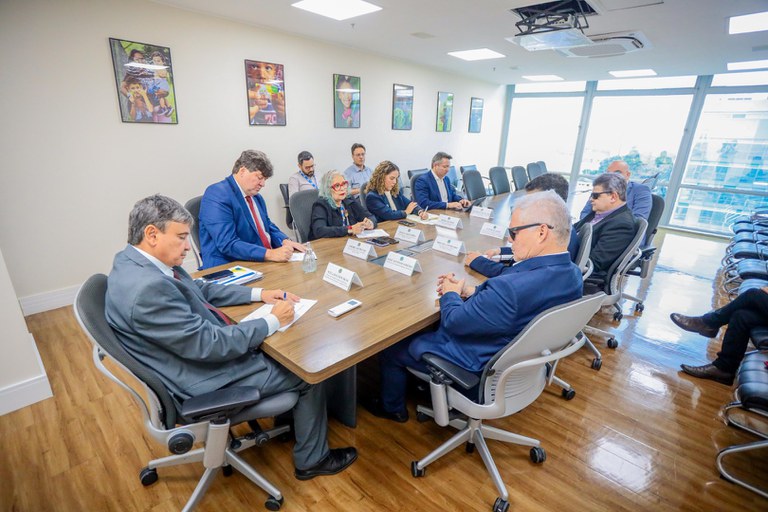 WhatsApp Image 2025-02-03 at 15.53.59 (2).jpeg