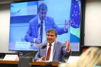 Wellington Dias participa de audiência pública na Câmara dos Deputados