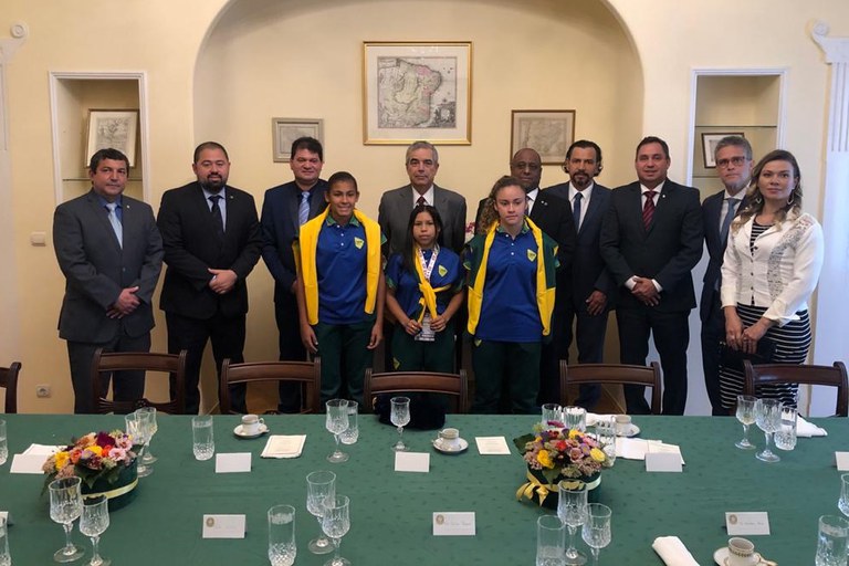 17092021_almoco_atletas.jpeg