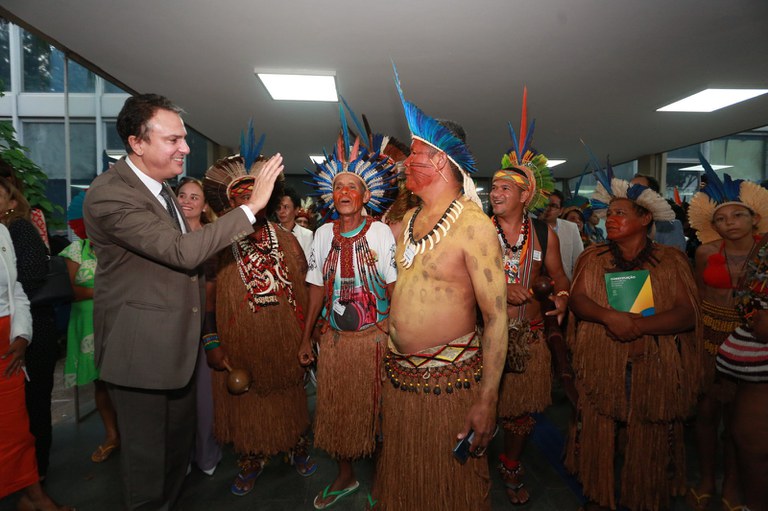 EDUCAÇÃO ESCOLAR INDÍGENA