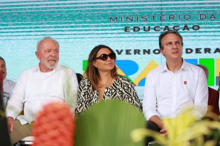 EDUCAÇÃO PROFISSIONAL E TECNOLÓGICA 