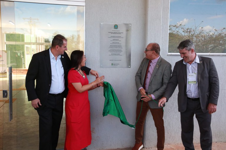 EDUCAÇÃO PROFISSIONAL E TECNOLÓGICA 