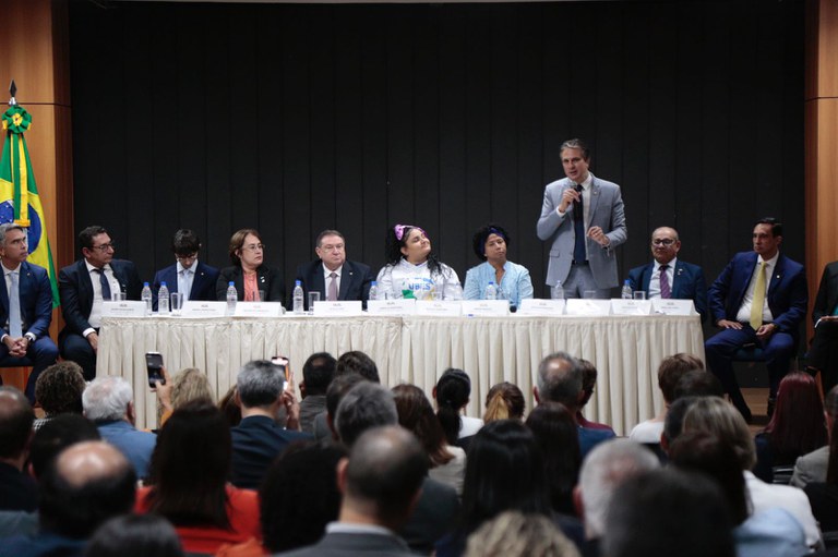 EDUCAÇÃO PROFISSIONAL E TECNOLÓGICA