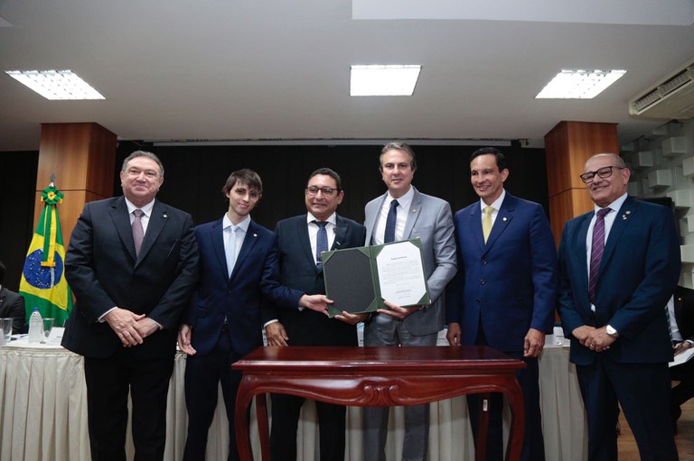 EDUCAÇÃO PROFISSIONAL E TECNOLÓGICA