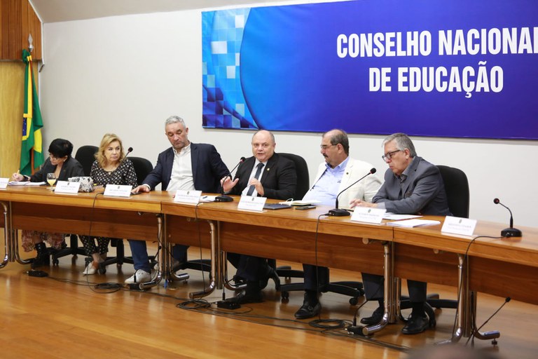 Ensino fundamental de nove anos alcança todas as redes - MEC