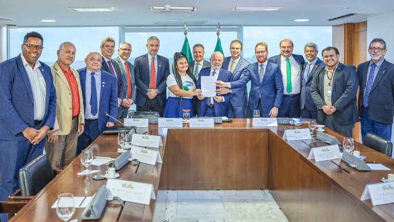 WhatsApp Image 2023-10-24 at 18.25.34.jpeg