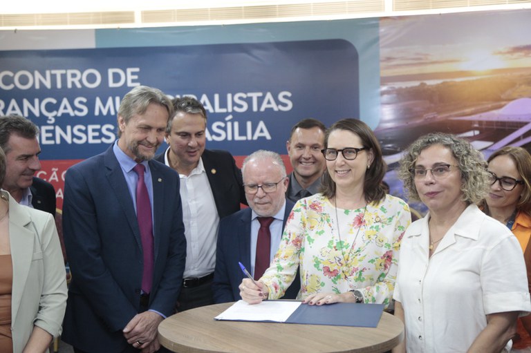 WhatsApp Image 2024-04-15 at 20.03.15 (2).jpeg