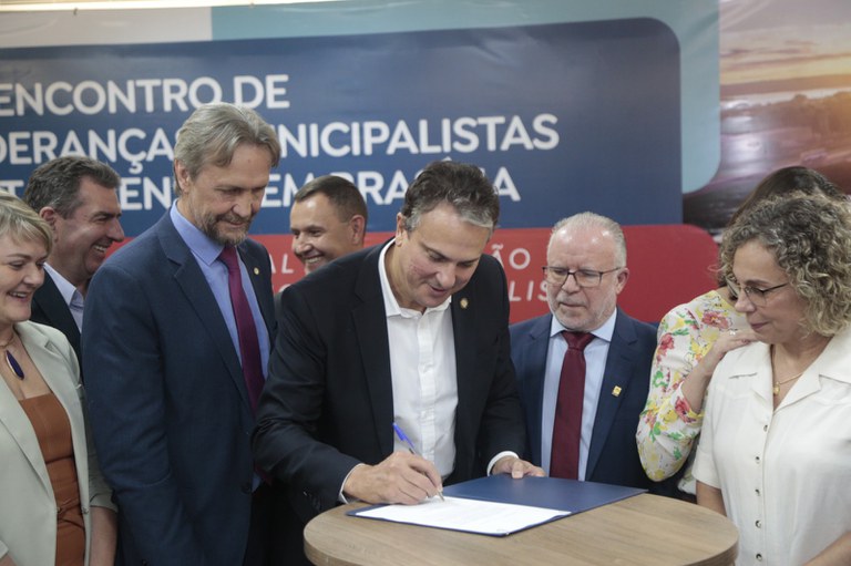 WhatsApp Image 2024-04-15 at 20.03.15 (4).jpeg