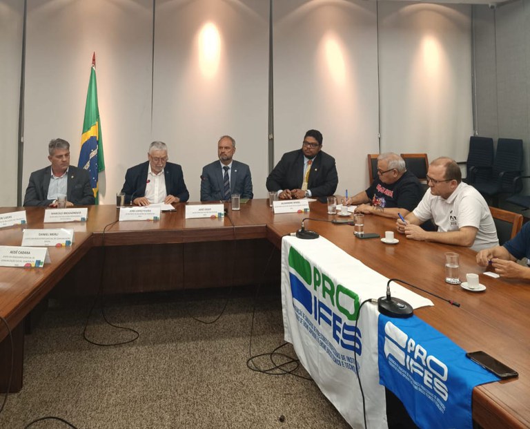 Reunião MGI 1.jpeg