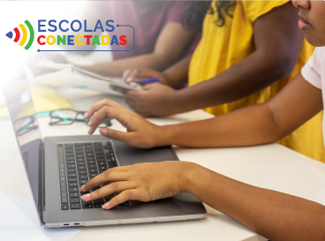 Escolas Conctadas logo 1.png