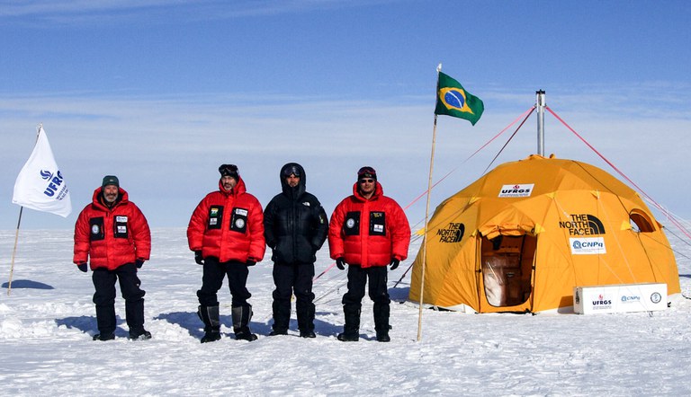 Arquivo-Expedicao-Antartica-2.jpeg