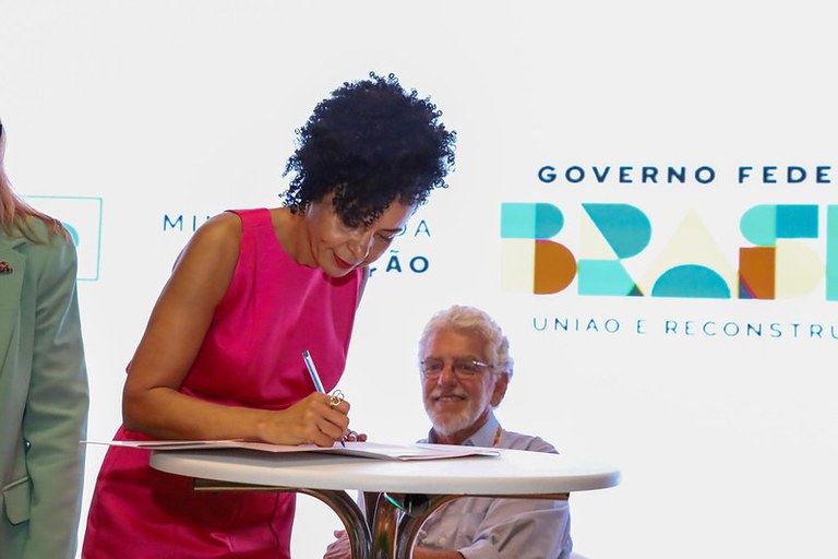 WhatsApp Image 2025-05-08 at 10.46.18 (4).jpeg