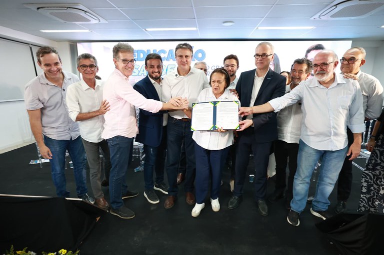 MEC assina ACT para criação de hospital universitário da UFRN