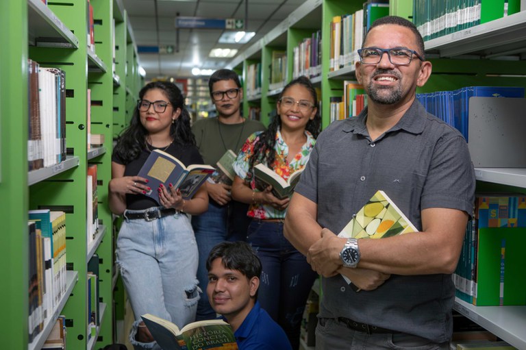 MEC reforça quadro de pessoal dos institutos federais