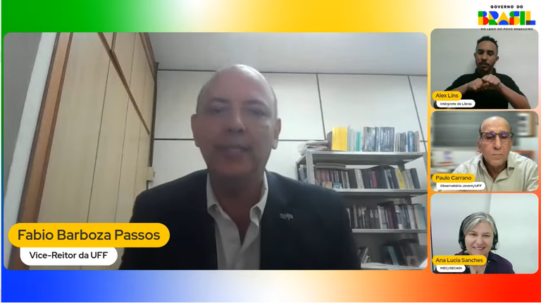 Curso Juventudes na EJA está disponível na plataforma Avamec