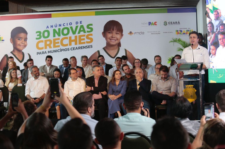 MEC anuncia construção de 30 novas creches no Ceará