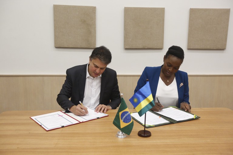 WhatsApp Image 2025-09-24 at 19.04.30.jpeg