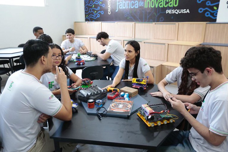 Alunos ensino médio