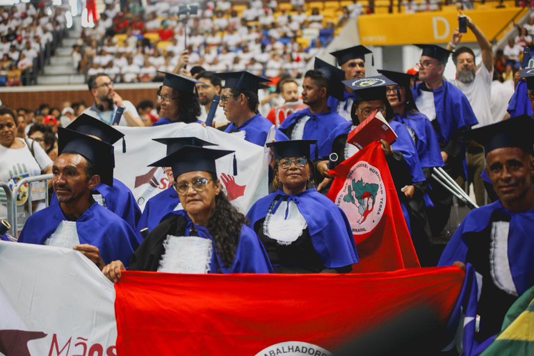 matrícula EJA no país