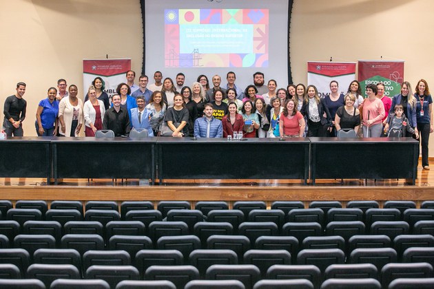UFSC recebe premiação por inclusão de pessoa autista