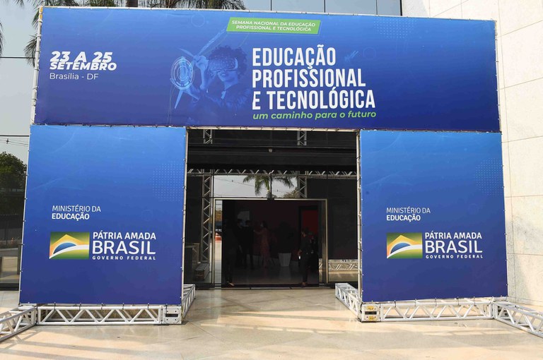 Dia da Educação Profissional e Tecnológica_LF (2).JPG