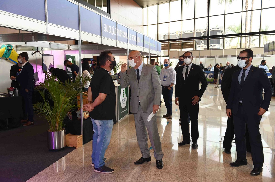 Dia da Educação Profissional e Tecnológica