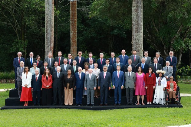 Ações do MEC são apresentadas durante reunião ministerial