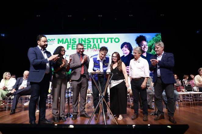 MEC autoriza construção de cinco campi do IFPR