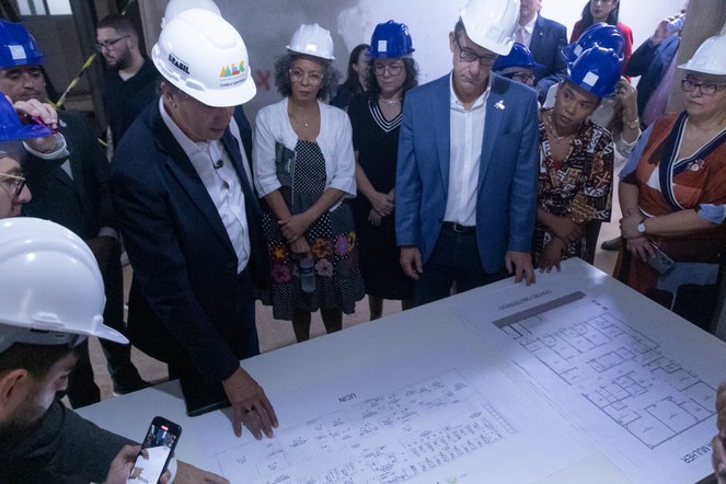 MEC vistoria obras no campus e no hospital da UFTM em Uberaba