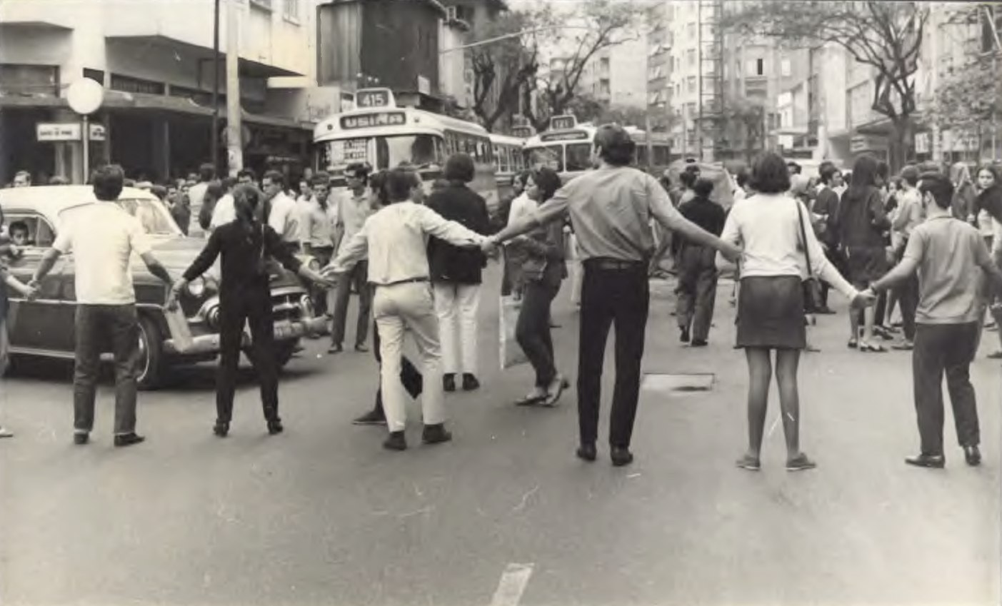 Ato estudantil no Rio de Janeiro em outubro de 1968