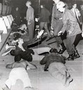 Repressão policial a manifestação estudantil no Rio de Janeiro em 1968