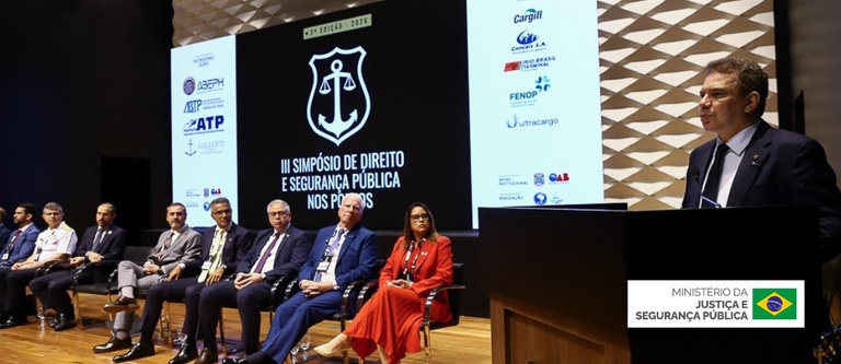 Ministro Wellington Lima durante o 3º Simpósio de Direito e Segurança Pública nos Portos. Foto Tom Costa/MJSP.