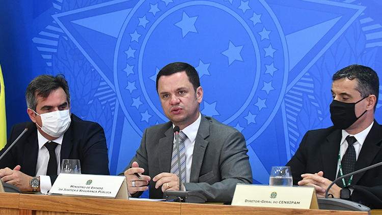 Anderson Torres destaca atuação do Ministério da Justiça e Segurança Pública no combate a incêndios e crimes ambientais.png