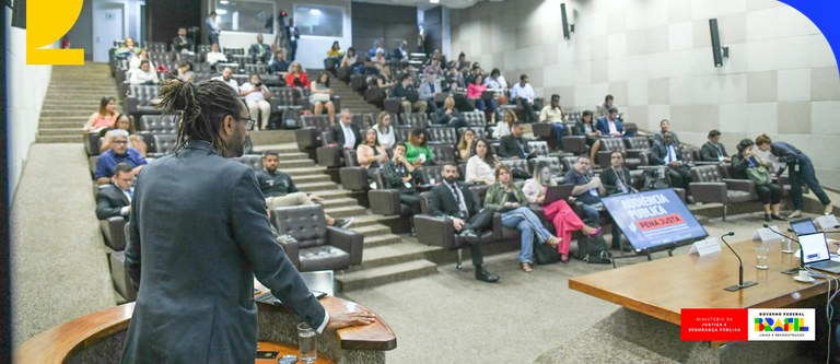 Audiência Pública do plano Pena Justa reúne contribuições de mais de 50 participantes para melhoria de prisões