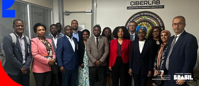 Brasil e Moçambique discutem boas práticas no combate a fraudes, proteção à criança e extremismo digital