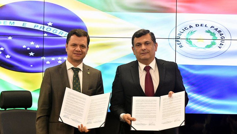 Brasil e Paraguai aprofundam aliança estratégica em temas de justiça