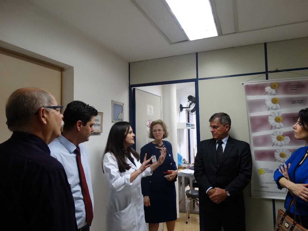 Visita Hospital Pérola.JPG